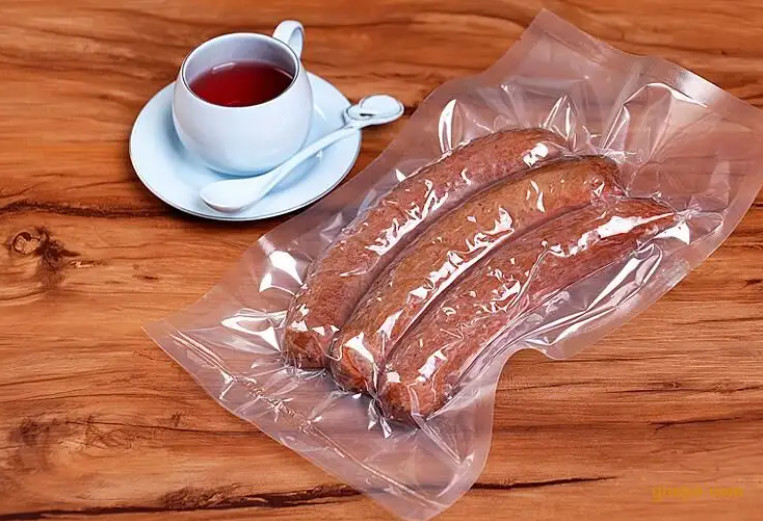 Świeże utrzymywanie żywności Vakuum Sealer Food Bag Saver Vakuum Sealer Bag And Roll Film Suche Pumping And Moisture-Proof Transparent Bags